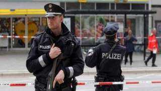 عاجل.. الشرطة الألمانية تعتقل رجلا هاجم عدة أشخاص بسكب مادة حارقة