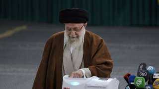 المرشد الإيراني يوجه رسالة إلى بزشكيان بعد فوزه بالانتخابات الرئاسية