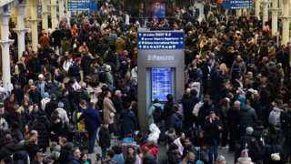 إلغاء رحلات قطارات بين باريس ولندن بعد تخريب السكك الحديدية الفرنسية