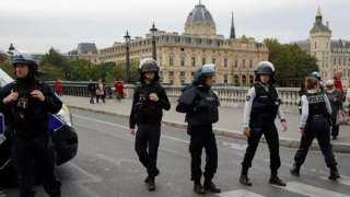 السلطات الفرنسية تمنع  القاهرة الإخبارية  من تغطية أحداث قطارات باريس