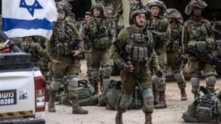 الجيش الإسرائيلي يعلن قصف جديد بغزة يسفر عن مقتل 100 شخص